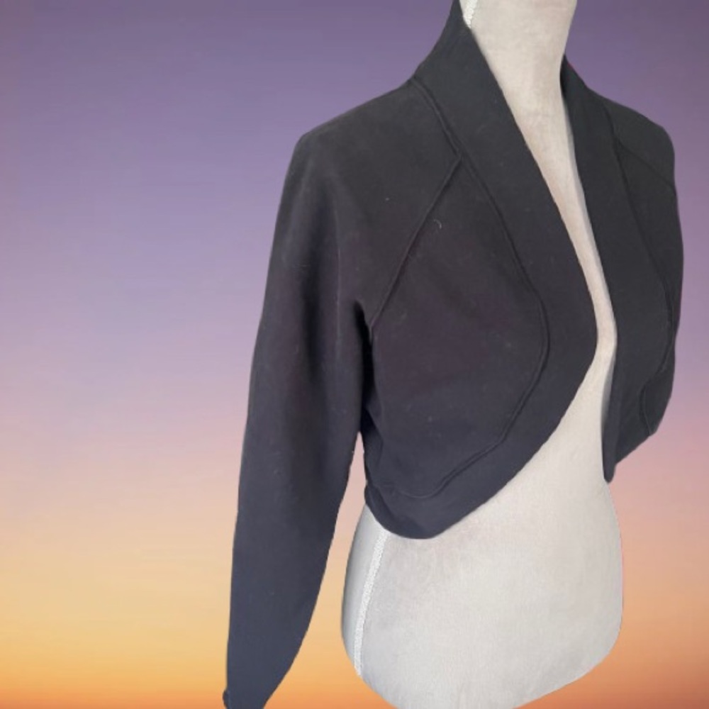Athleta Black Transcend Shrug Cardigan - Picture 6 of 9